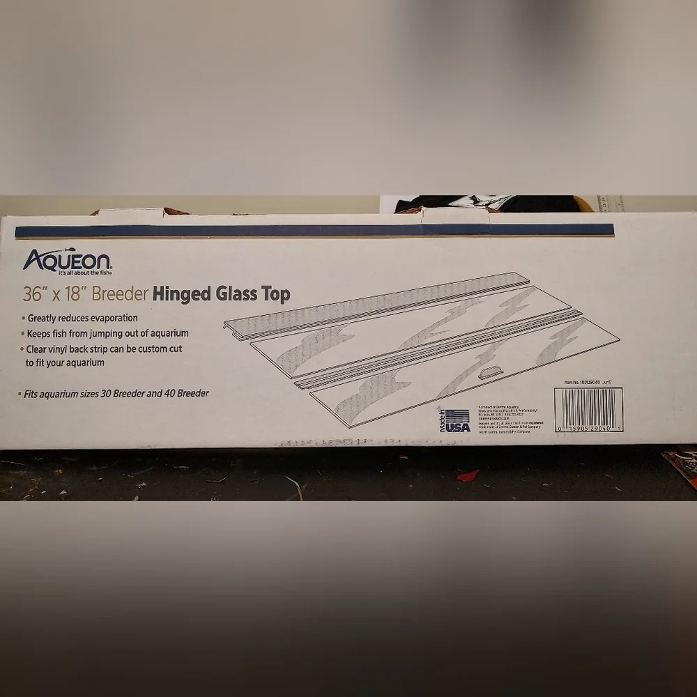 36*18 Aqueon Breeder Hinged Glass Lid Tank.